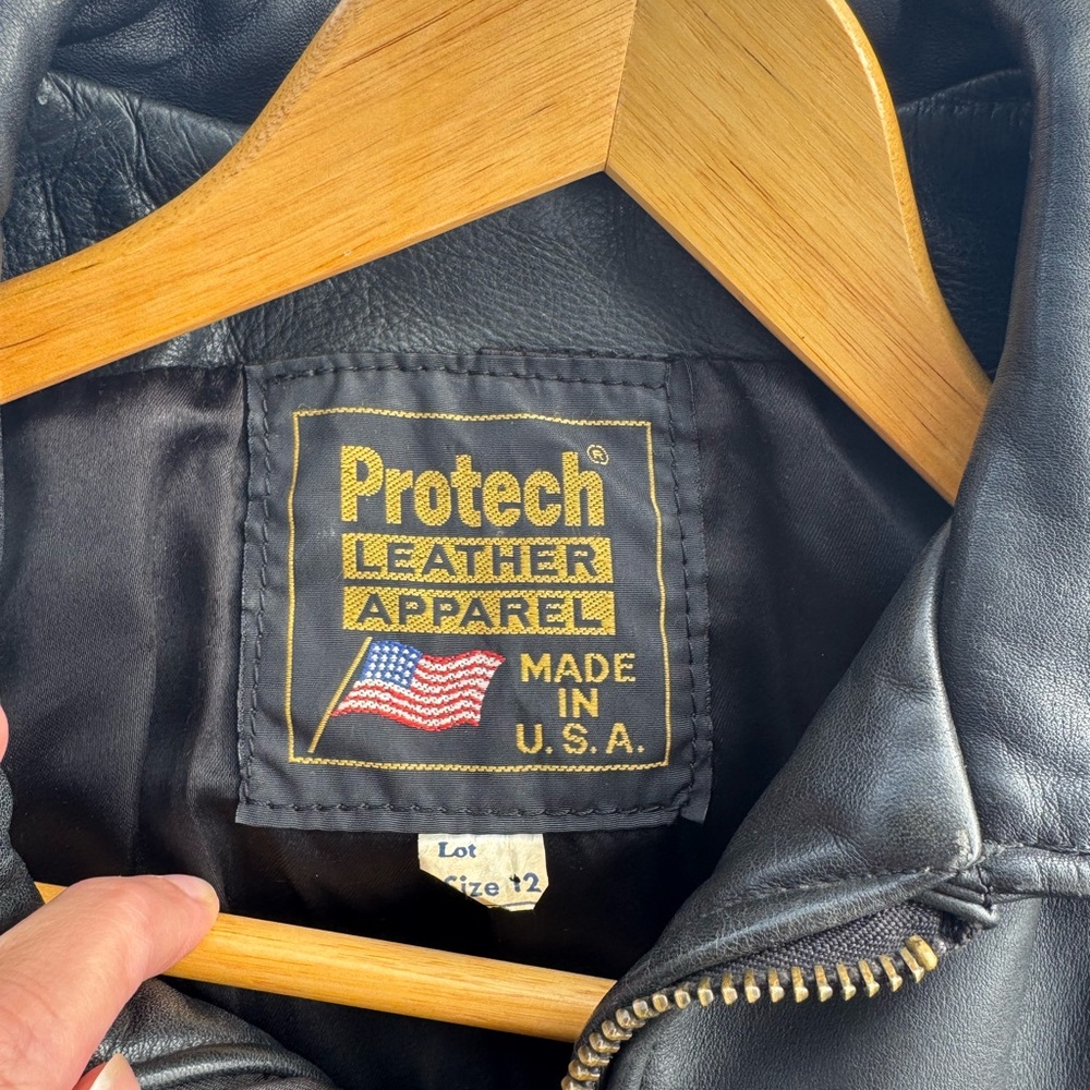 Protech vintage leather fringe jacket, black western Moto biker made in USA - Picture 6 of 8